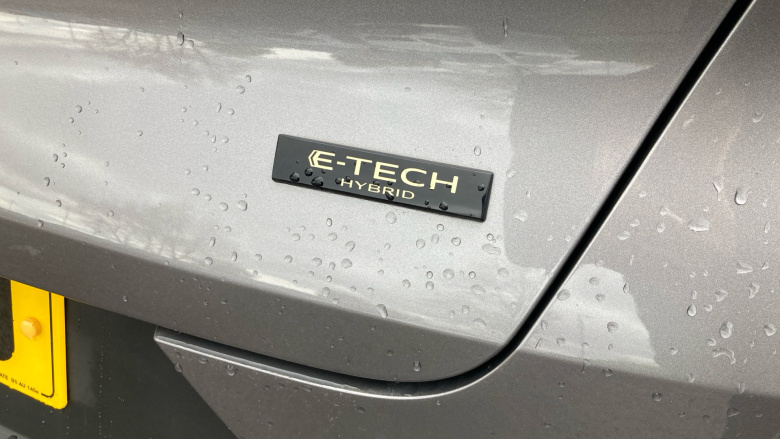 Renault Captur 1.6 E-Tech full hybrid 145 Techno 5dr Auto Hybrid Hatchback